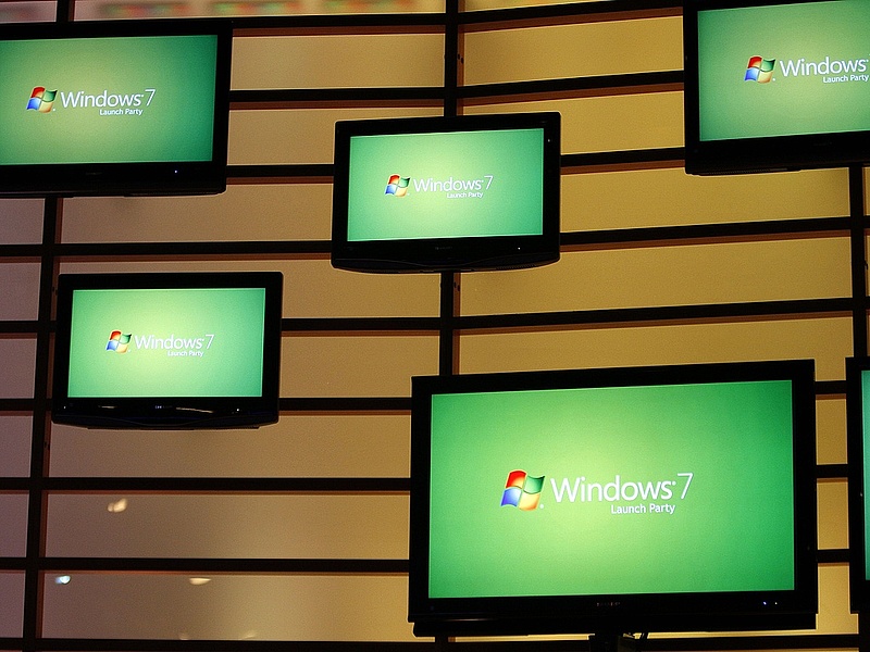 Jól ment a Windows 8, az Office kevésbé - csökkent a Microsoft nyeresége