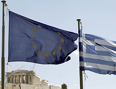 Itt a bejelentés: Görögország hozzájuthat a következő részlethez