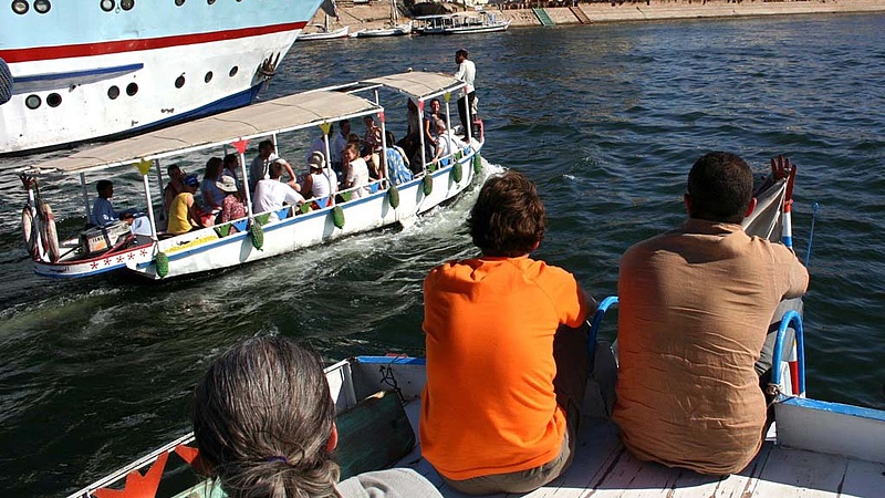 Cápák miatt kap újabb pofont az egyiptomi turizmus