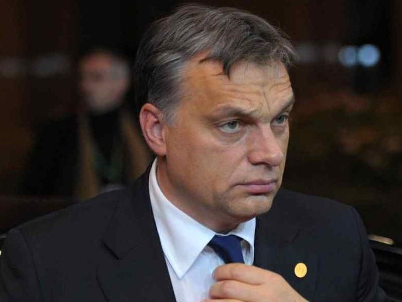 Külföldről dicsérik Orbánt: jobb a csőd, mint a megszorítás
