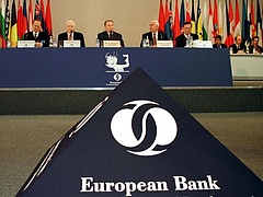Erre az évre recessziót vár Magyarországon az EBRD