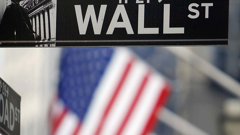 Délnek vették az irányt a Wall Street indexei