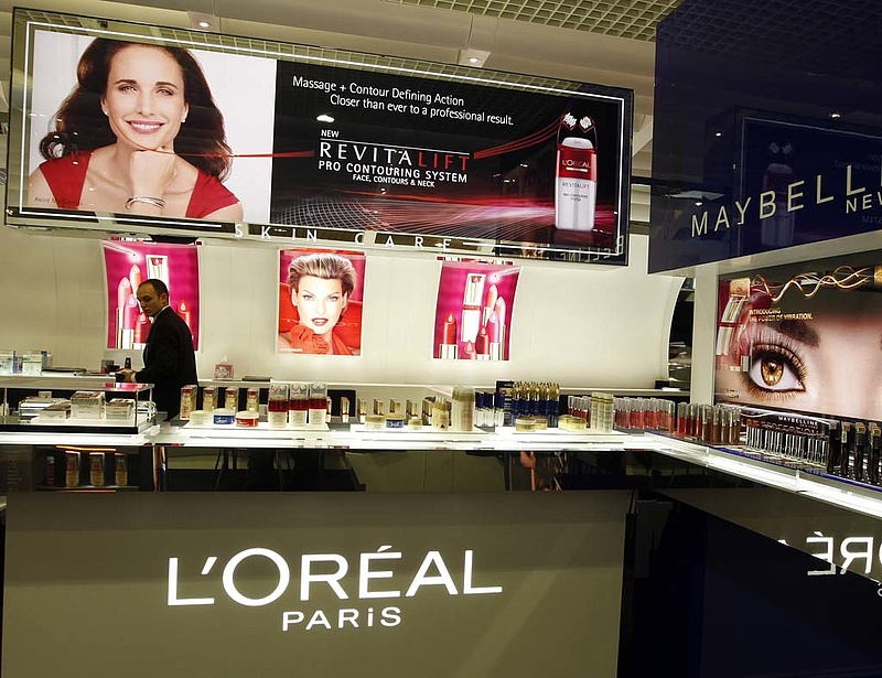 A L\'Oréal csökkenti Kínába szállított termékei árát