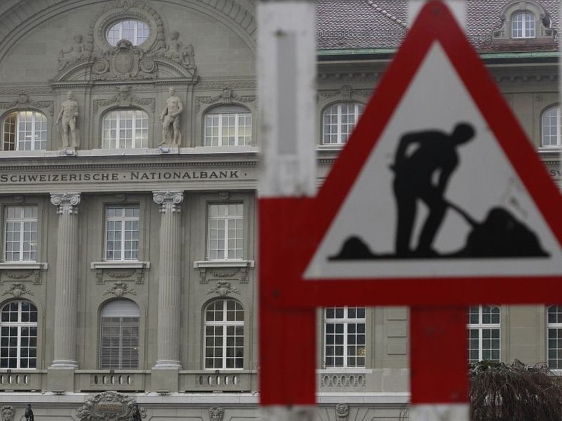 Új veszélyekkel fenyeget a svájci frank?