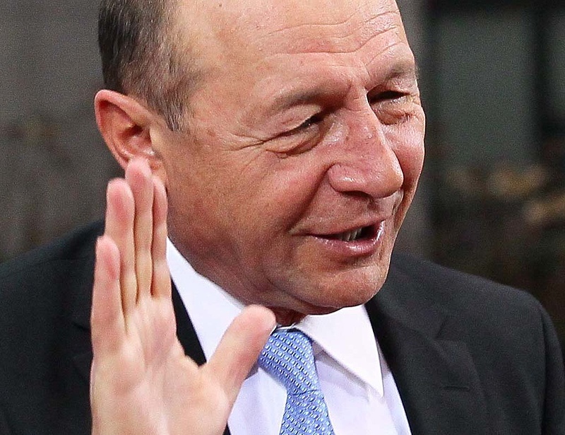 Kihirdette Basescu a román költségvetést