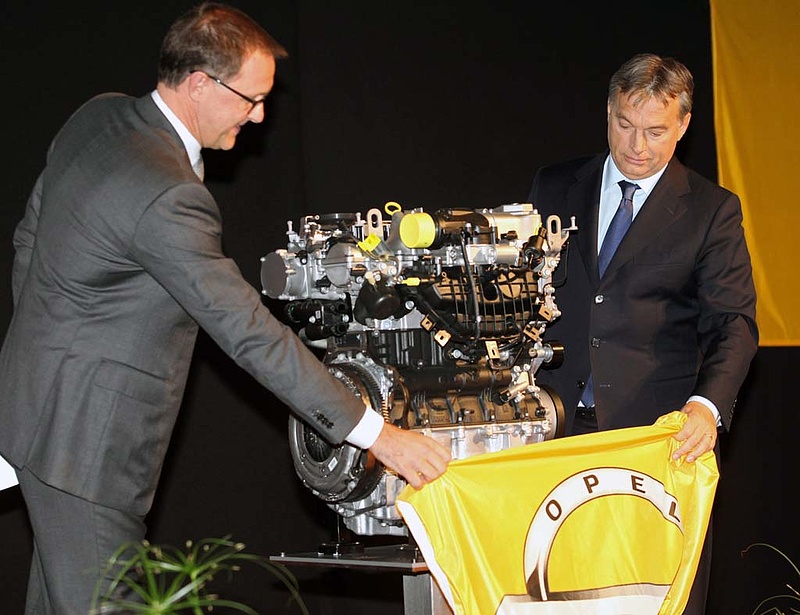 Megkezdte a sorozatgyártást az új Opel-gyár hazánkban