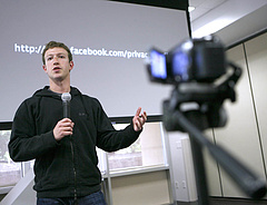Zuckerberg elismerte: a Facebook is hibázott