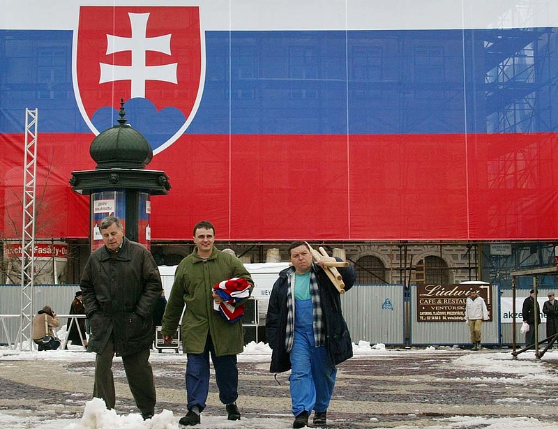 Adóamnesztiát tervez a kormány Szlovákiában