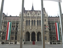 Kritizálják Magyarországot a Nobel-díjas közgazdász blogján