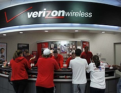 Rekordokat dönthet a Verizon-Vodafone üzlet
