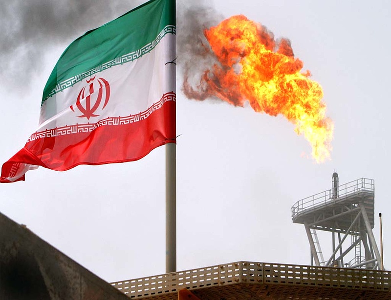 Az USA bünteti az iráni szankciókat megsértő cégeket