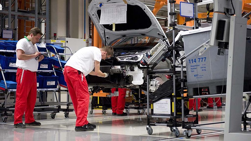 Felkapta a világsajtó a győri Audi-sztrájkot