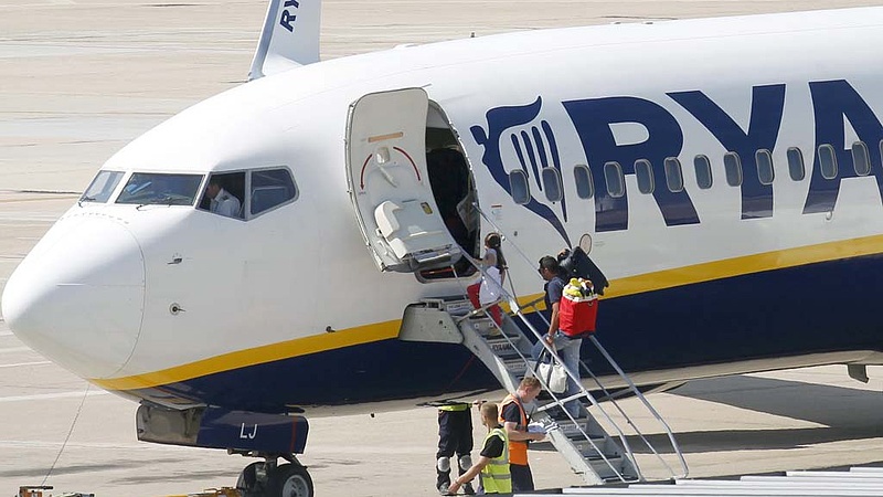Rengeteg járatát törli a Ryanair - bajban az utasok