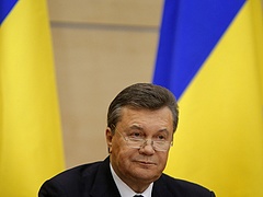  Janukovics továbbra is Ukrajna elnökének tartja magát