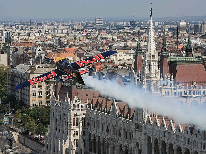 Tarlós berágott a Red Bull Air Race-re