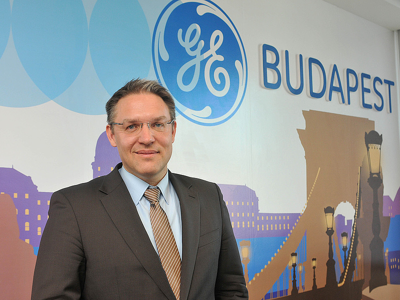 Ezért adjuk el a Budapest Bankot - megszólalt a GE-vezér