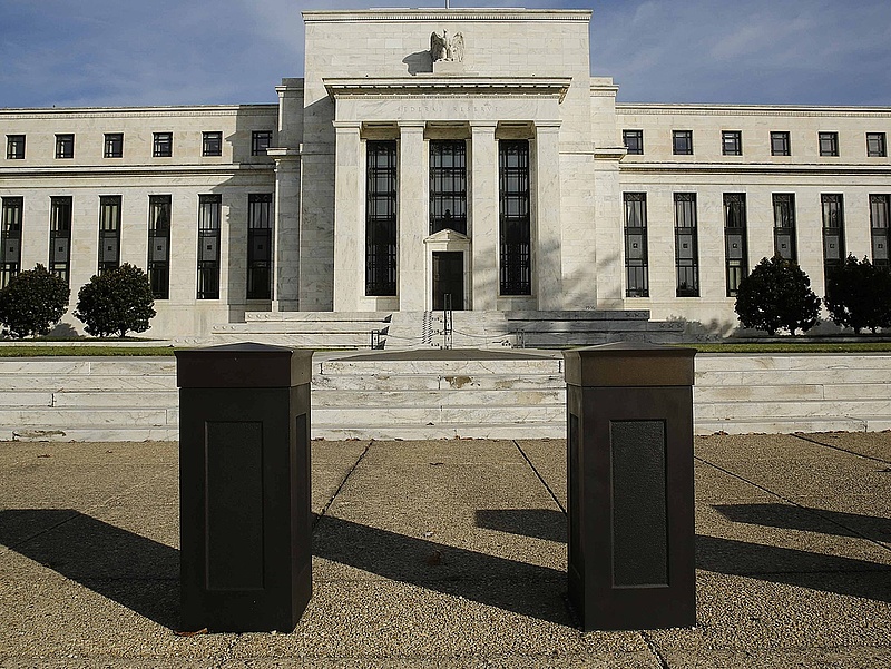 A Fed egyik vezetője újabb kamatemelést jósol