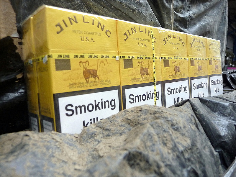 Jó hírt kaptak a dohányosok: több cigi lesz a dobozban!