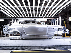 Nagy-Britanniában is fejleszt a Jaguar - külföldről keresnek több ezer dolgozót