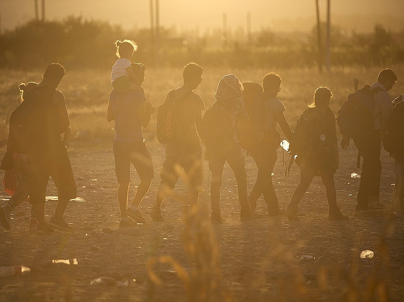 Menekültválság: húszezer ember rekedhet Horgosnál