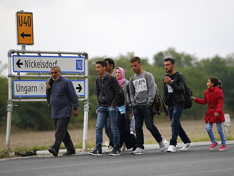 Nem szigorítják a határellenőrzést az osztrák-magyar határon