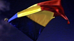 Brutális béremelést szavaztak meg Romániában a közszférának