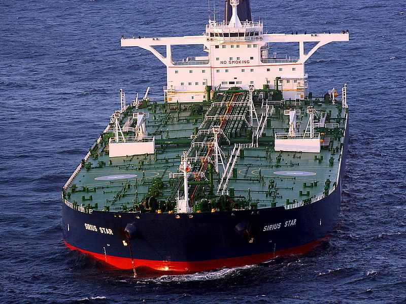Illegális olajszállító hajókra csaptak le Indonéziában