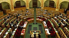 Elfogadta a parlament: óriási titkolózásba kezdhet a kormány