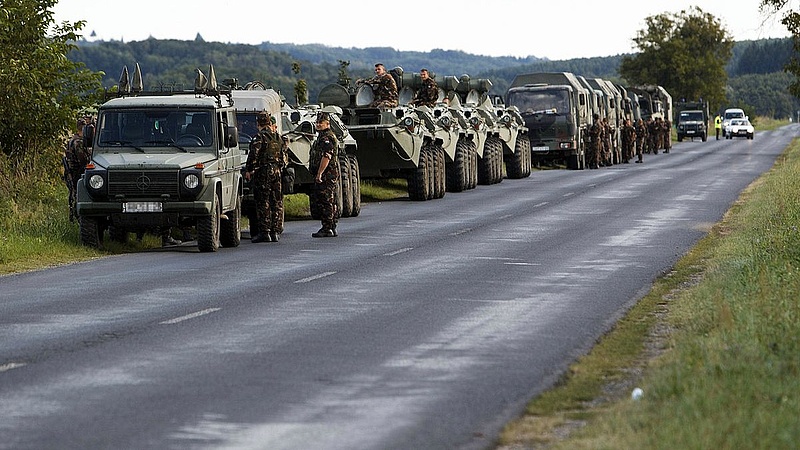 Katonai konvoj közlekedik csütörtök-pénteken többfelé az utakon