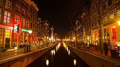 Mostantól nem mehet bárki-bármikor Amszterdamba