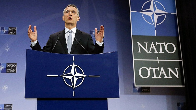 A NATO főtitkára is odapörkölt Putyinnak