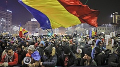 Elsöpörte a népharag a korrupciós rendeletet - döntött a román kormány