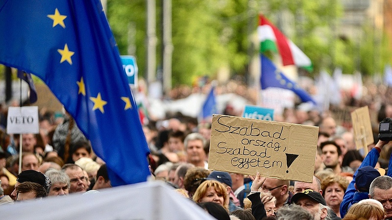 Die Welt: Orbán nagy árat fizet a CEU-ért