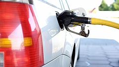 Ha 600 forint lesz a benzin, léphet a kormány?