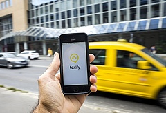 Újabb magyar városokat vett célba a Taxify