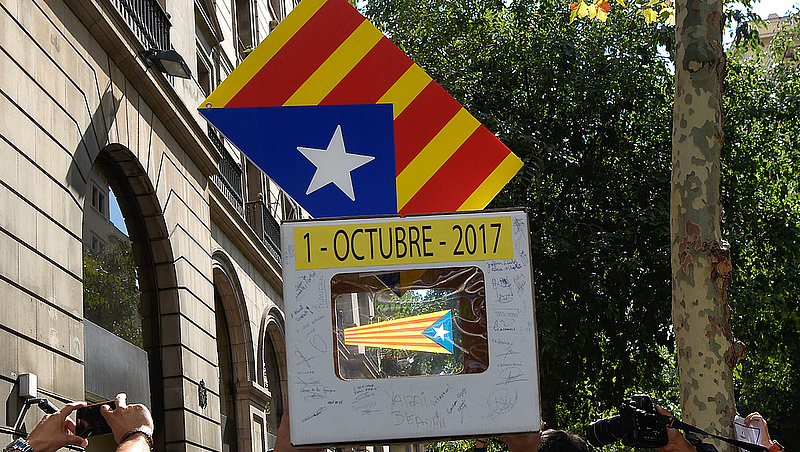 Katalán népszavazás: fokozódik a helyzet (frissítve)