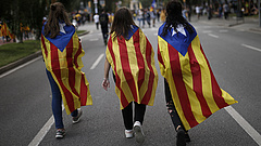 Kezd tragikomédiába fordulni a katalán népszavazás