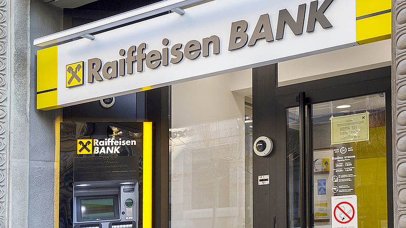 Bekeményít a Raiffeisen Bank
