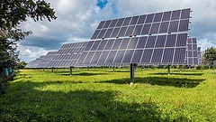 Hitelből építhetnek napelemfarmokat a földművesek