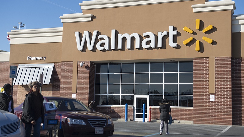 A Walmart 12 dollárra emelte az órabérminimumot