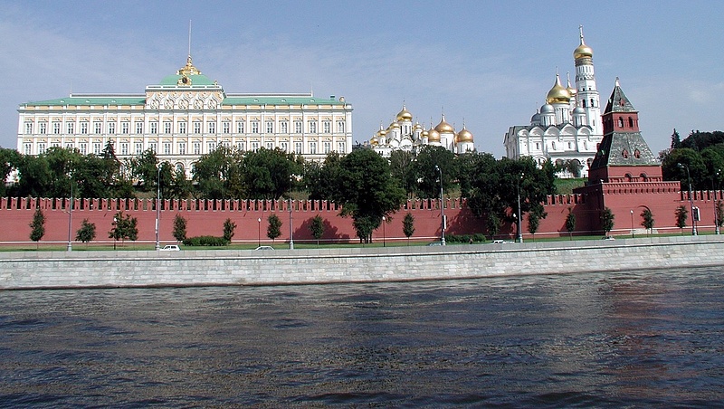Gyanús javaslat az orosz parlamentben - Putyin jövőjéről szólnak a pletykák