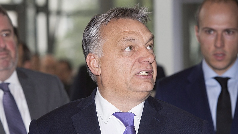 Orbán Viktor elfogadta a kományalakítási felkérést