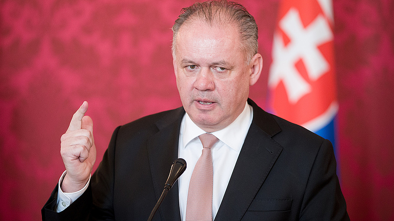 Adócsalás miatt vádat emeltek egy volt szlovák elnök ellen