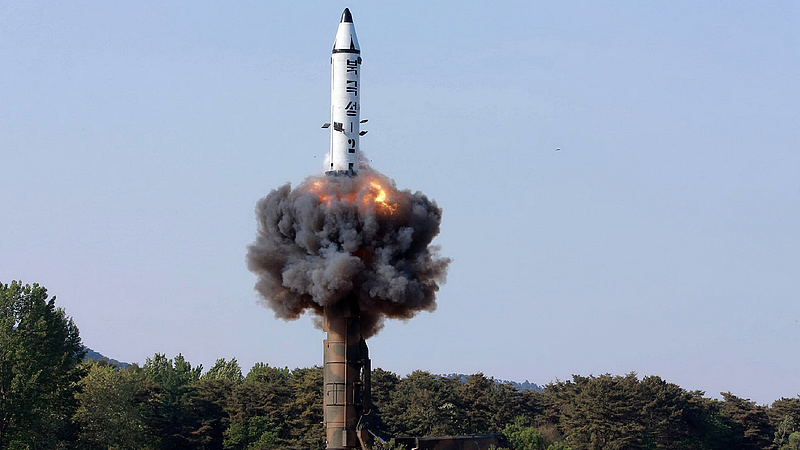 A Pentagon megerősítette: új típusú fegyvert tesztelt Kim Dzsongun