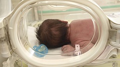Koraszülött csecsemők ellátása - fontos figyelmeztetés érkezett