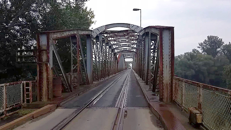 Szombaton indul a 130 éves kiskörei Tisza-híd felújítása