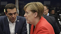 Mentőövet dobtak Merkelnek - áttörés jöhet menekültügyben