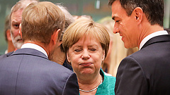 Szétcincálják Németországot a nagyok, Merkel is hibás