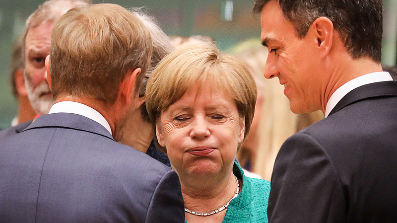 Borzalmas képet fest Európáról Merkel megszólalása