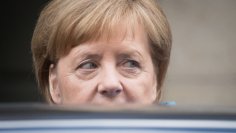 Merkel visszatért - harciasan támad